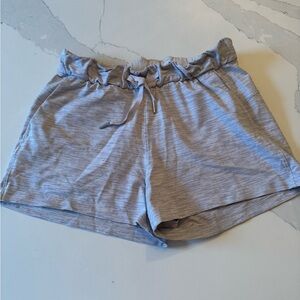 Lululemon Athletica Gray Athletic Shorts Elastic Waistband